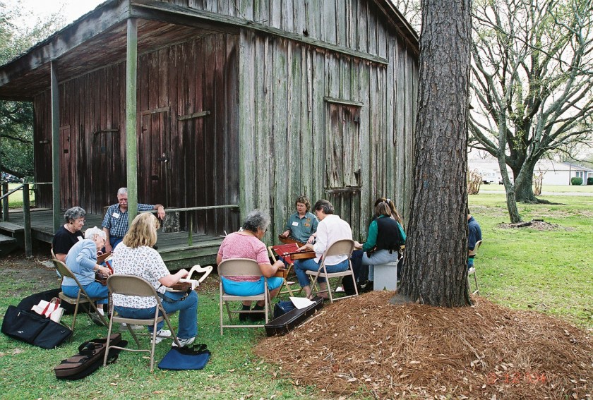 7227230-R1-042-19A-dulcimer jam